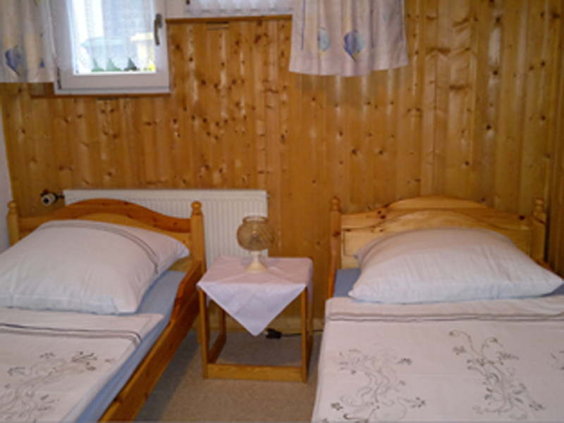Schlafzimmer Einzelbetten